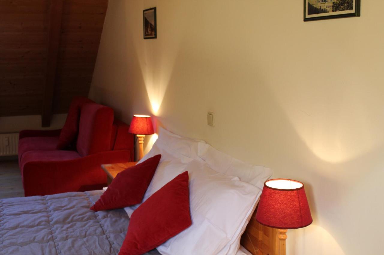 Aparthotel Residenze Sonnenschein Casa Rossa à Villabassa Extérieur photo