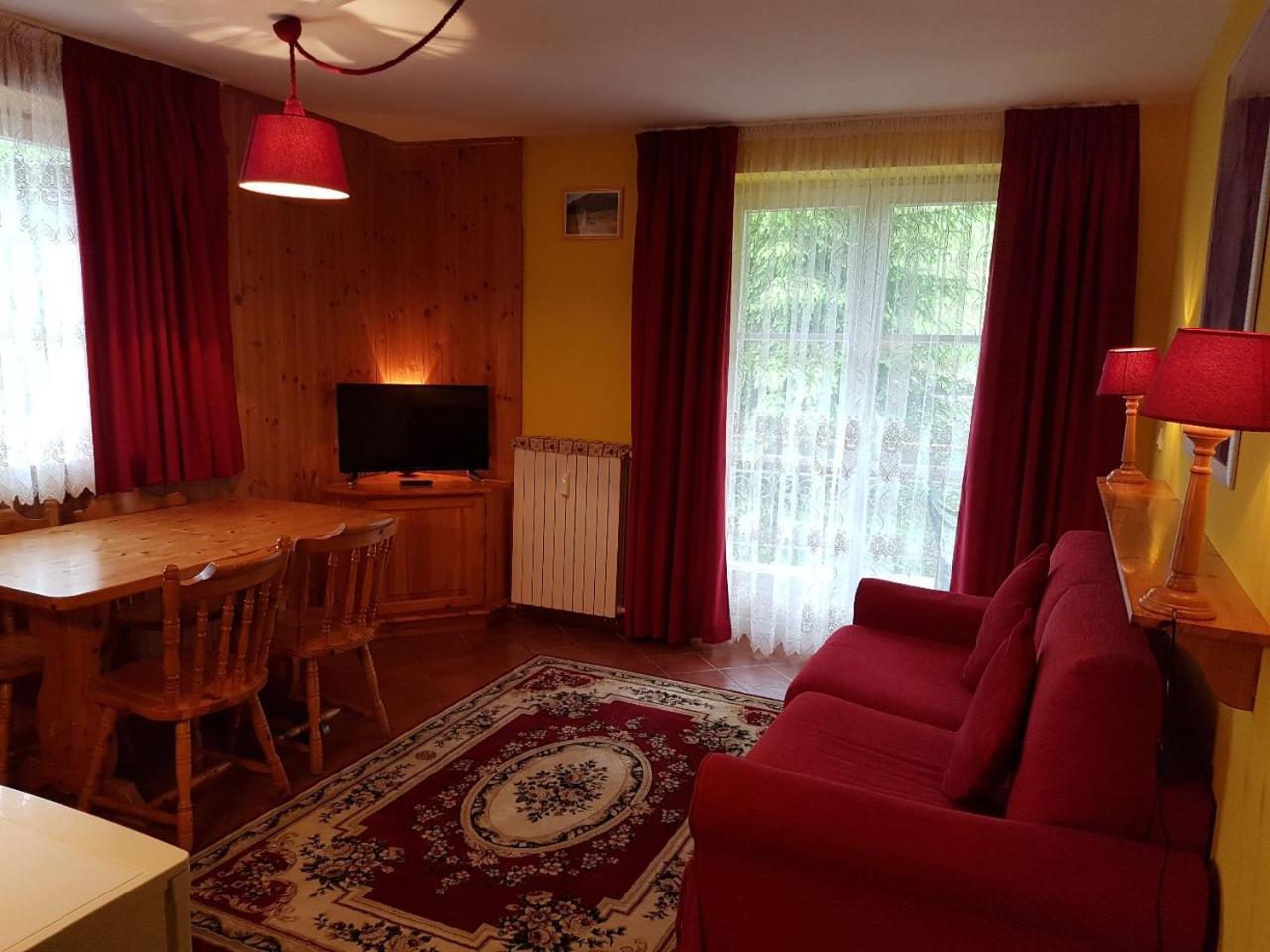 Aparthotel Residenze Sonnenschein Casa Rossa à Villabassa Extérieur photo