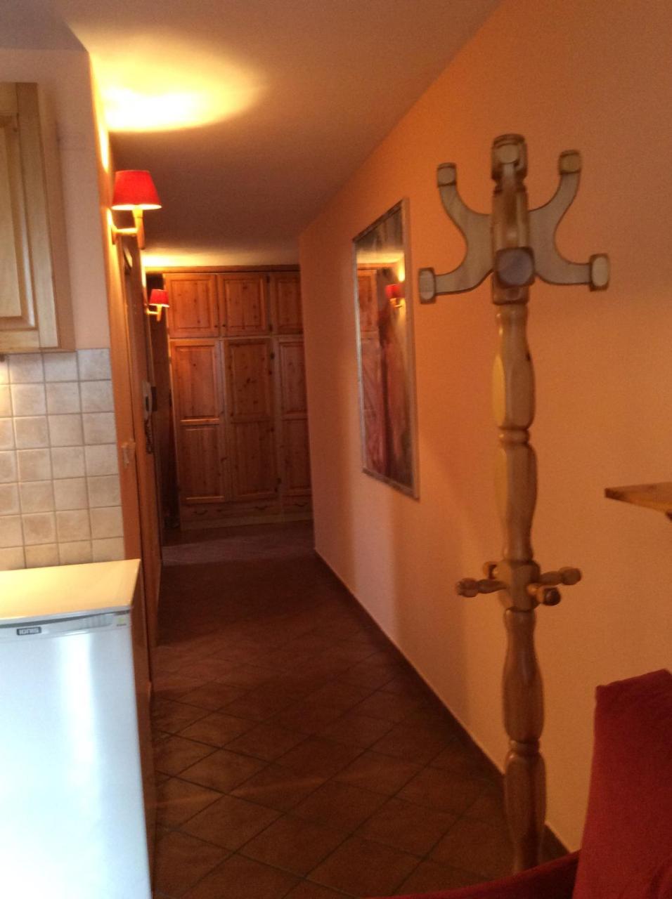 Aparthotel Residenze Sonnenschein Casa Rossa à Villabassa Extérieur photo
