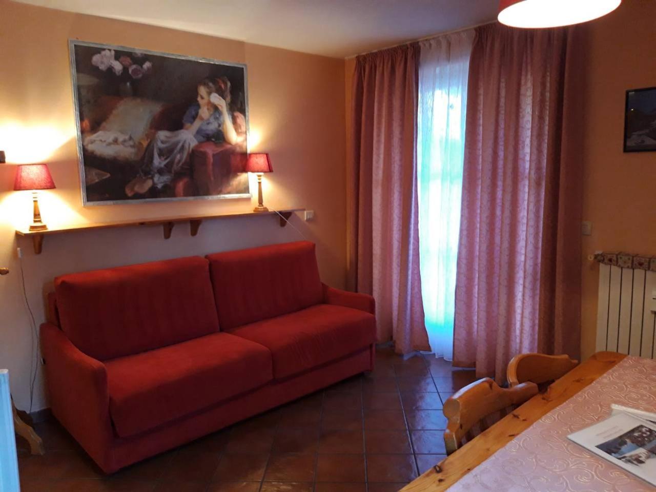 Aparthotel Residenze Sonnenschein Casa Rossa à Villabassa Extérieur photo